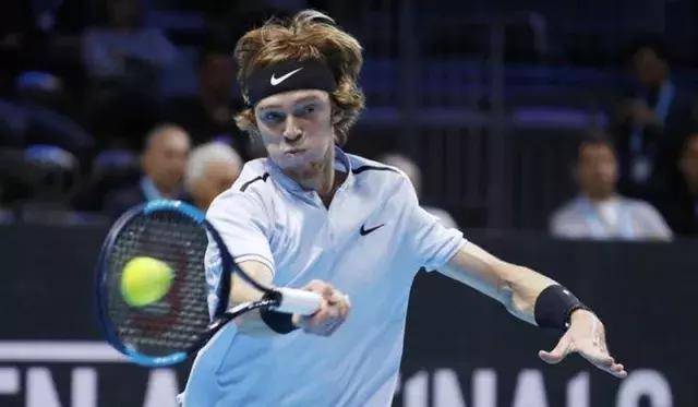  丘里奇克罗地亚火炮，多哈公开赛决胜盘惊险取胜