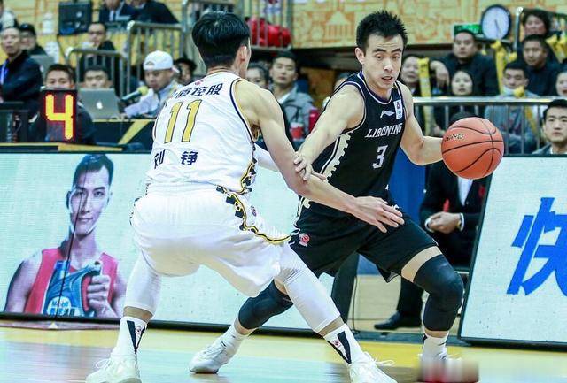  赵继伟末节发威助辽宁逆转浙江广厦