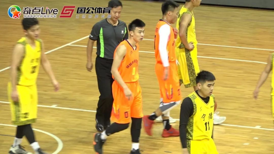  年轻教练运筹帷幄，战术革新激活球队潜能