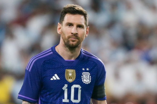  梅西领衔迈阿密首秀，美职联掀起观赛热潮  